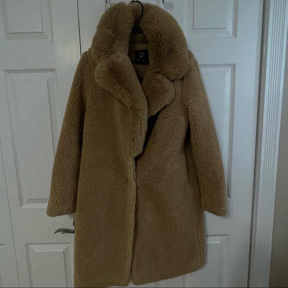 Teddy bear coat - Picture 2 of 5